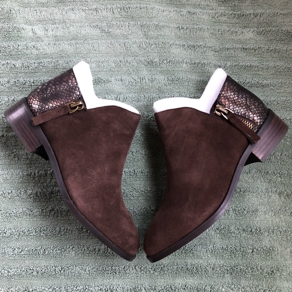 🤎 Genuine Suede Shootie with Snakeskin Detail 🤎 - Picture 2 of 12